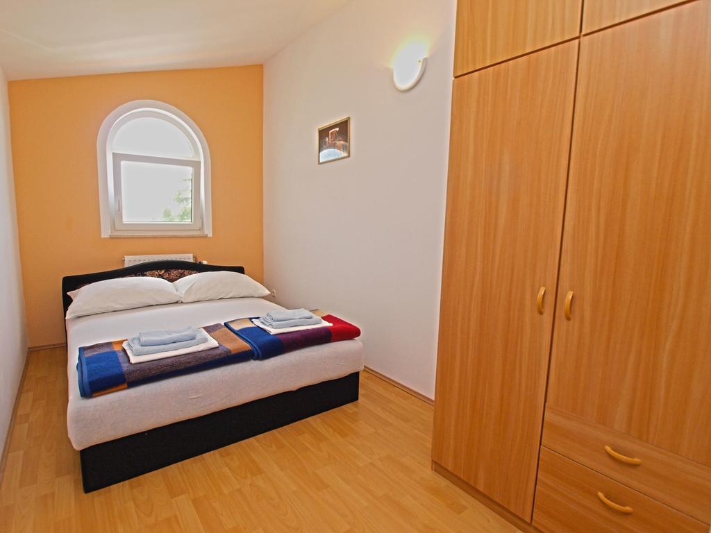 פאז'אנה Apartments Denis 19 מראה חיצוני תמונה