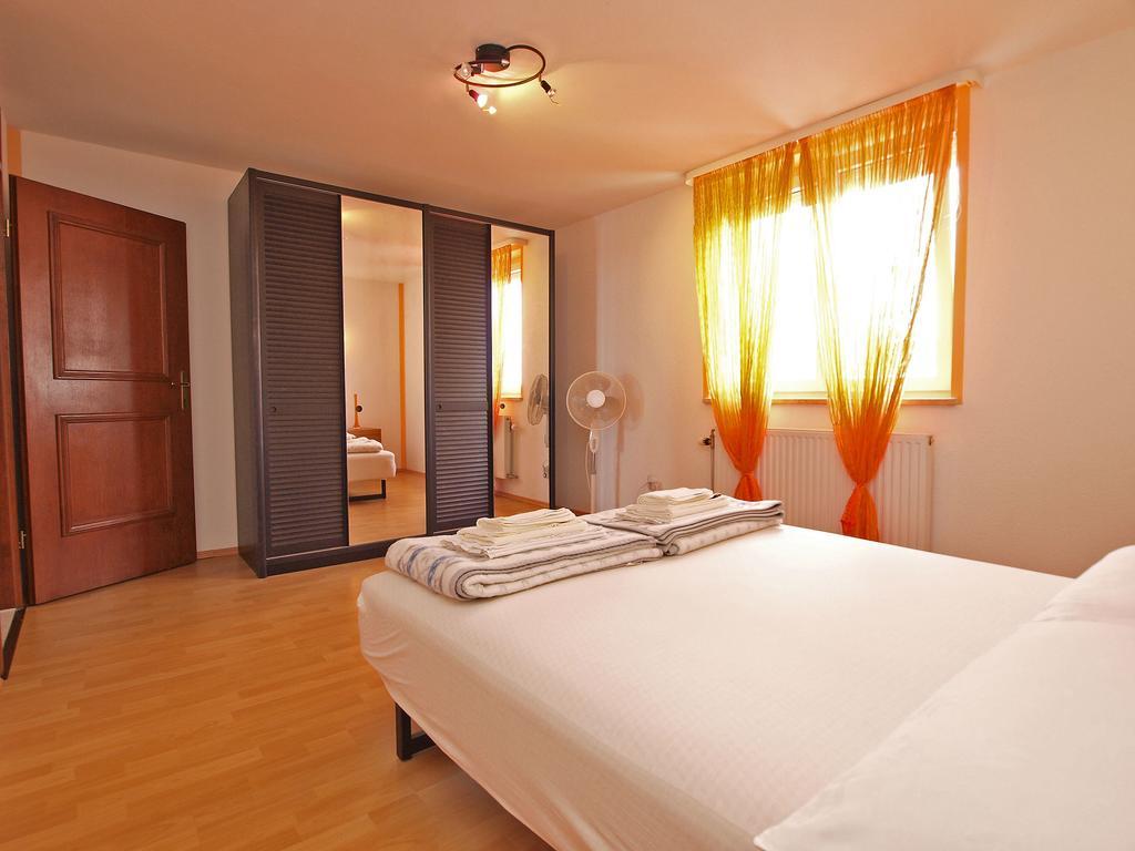 פאז'אנה Apartments Denis 19 מראה חיצוני תמונה