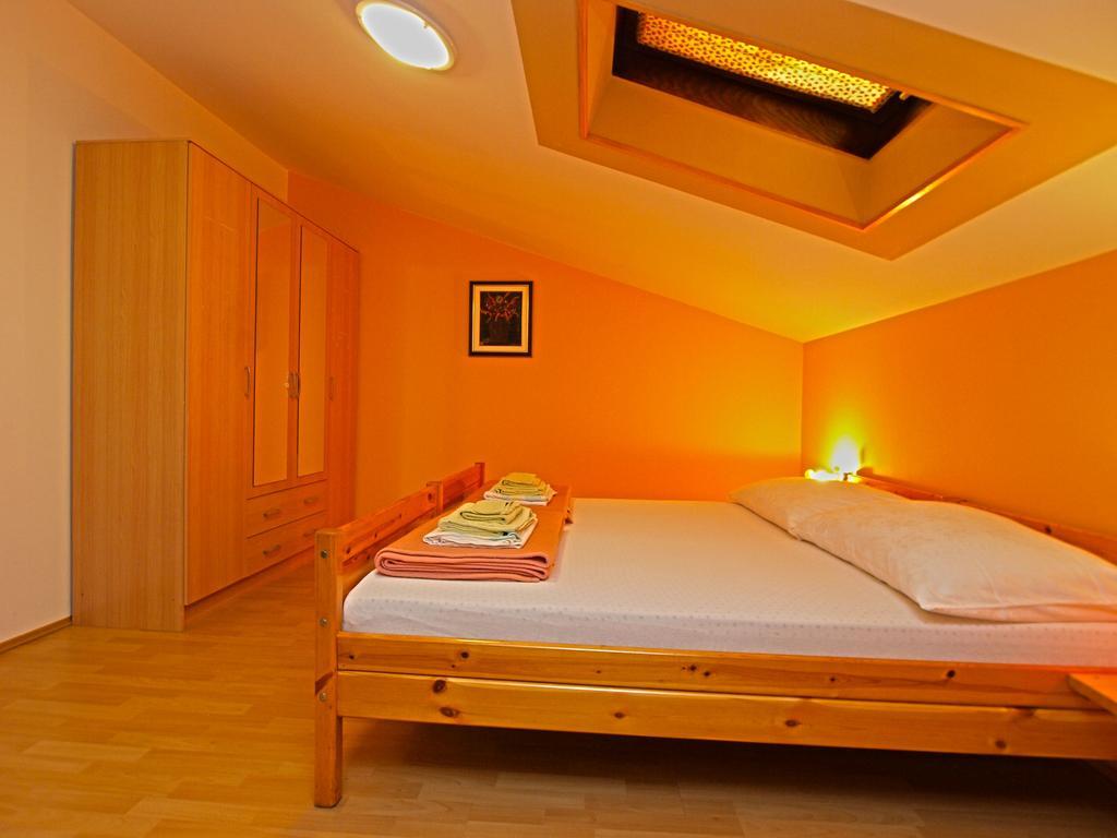 פאז'אנה Apartments Denis 19 מראה חיצוני תמונה