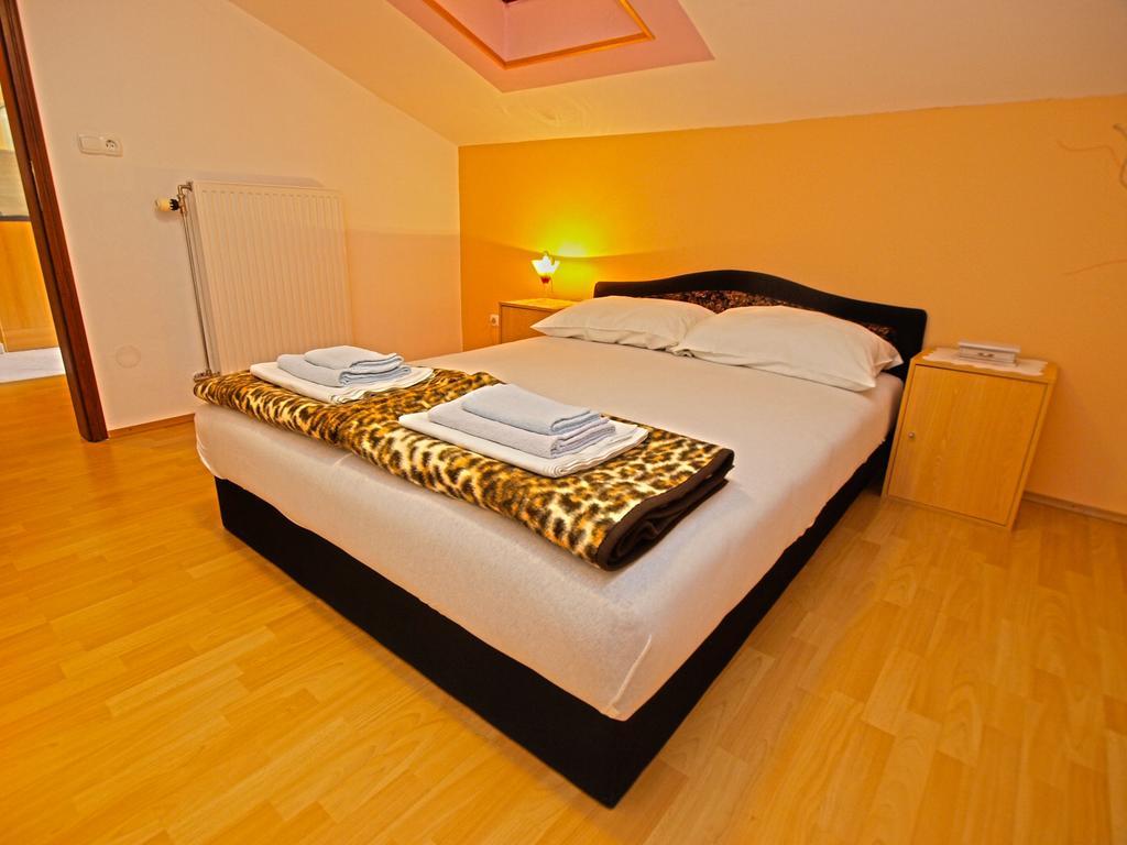 פאז'אנה Apartments Denis 19 מראה חיצוני תמונה
