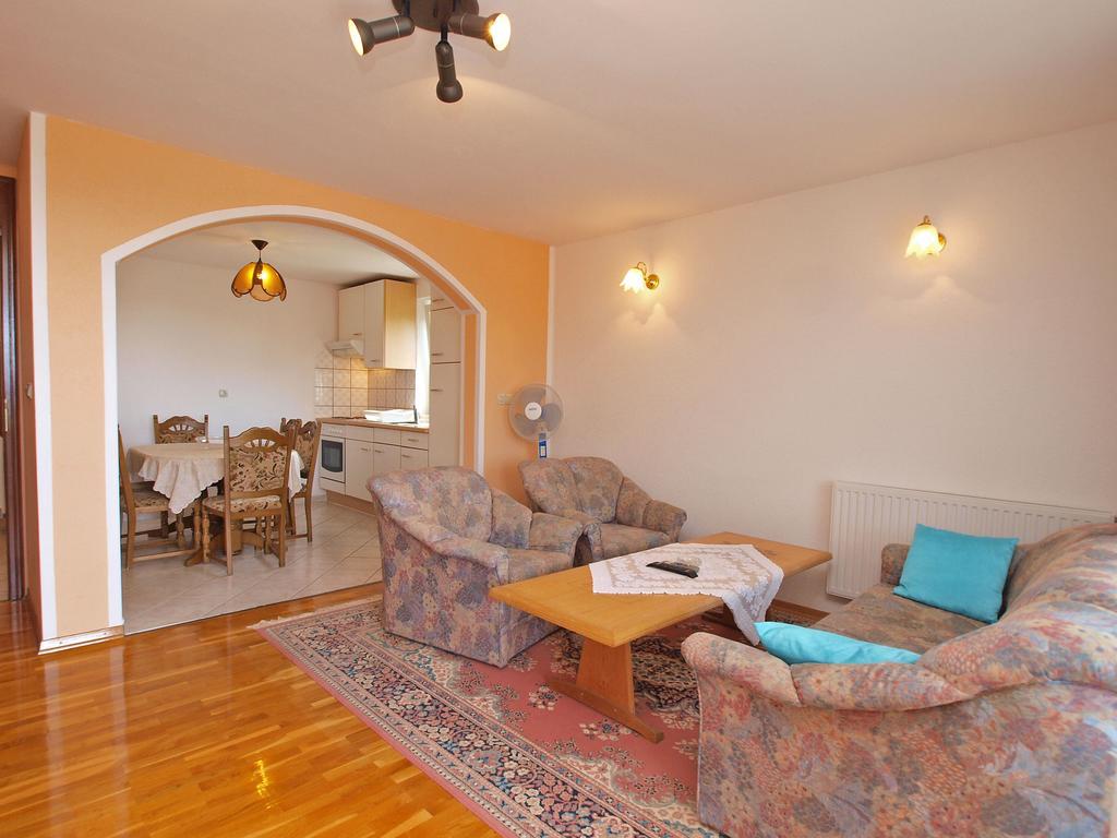 פאז'אנה Apartments Denis 19 מראה חיצוני תמונה